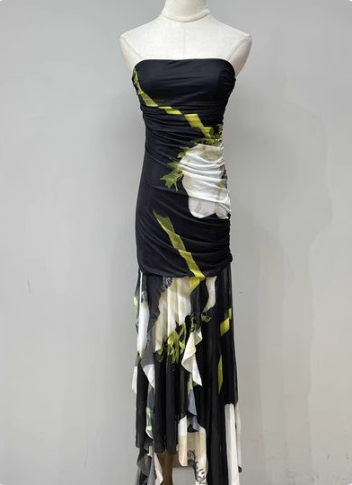 Vintage Black Base Floral Print Irregular Strapless Chiffon Long Formal Prom Dress Main image