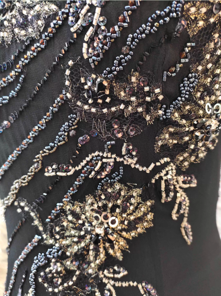 Vintage Black Mermaid Halter Neck Beaded Chiffon Long Formal Prom Dress