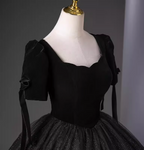 Vintage Black Puff Sleeve Velvet Shimmer Tulle Ball Gown Prom Dress Sweet 16 Dress