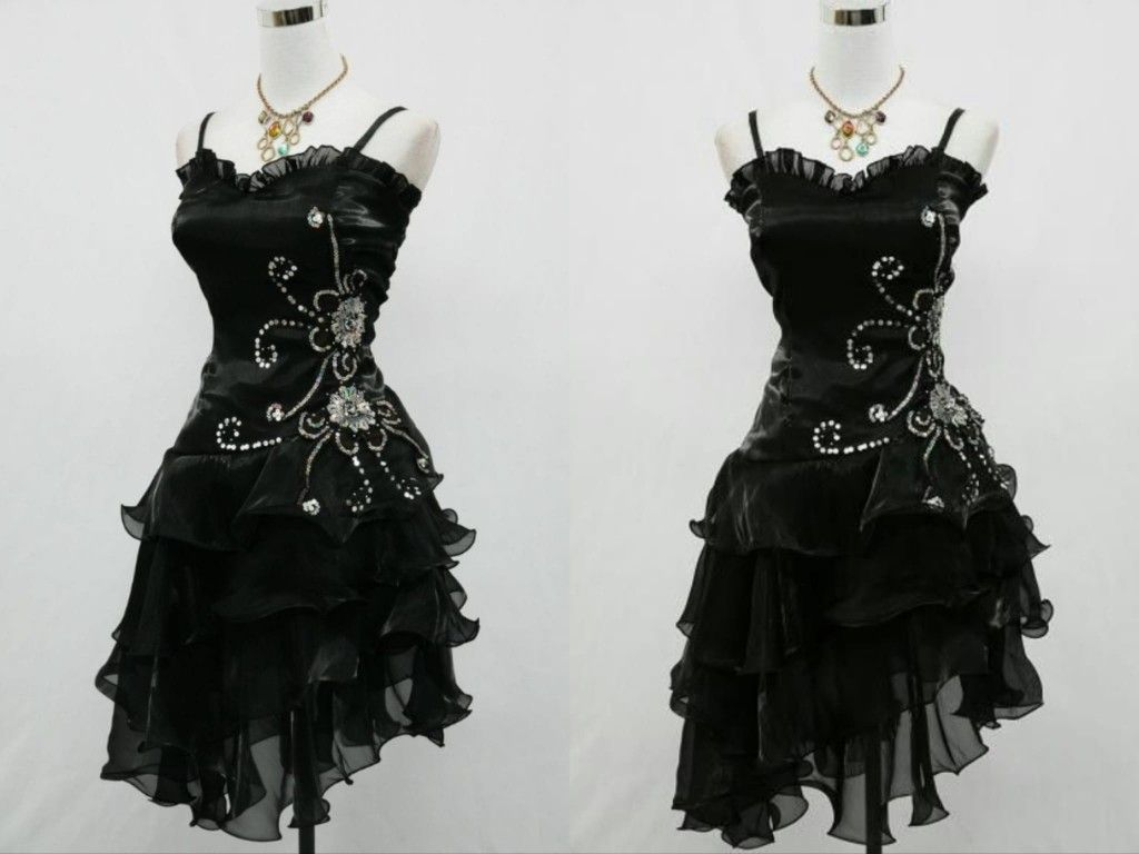 Vintage Black Straps Beaded Prom Dresses Ruffled Homecoming Dresses
