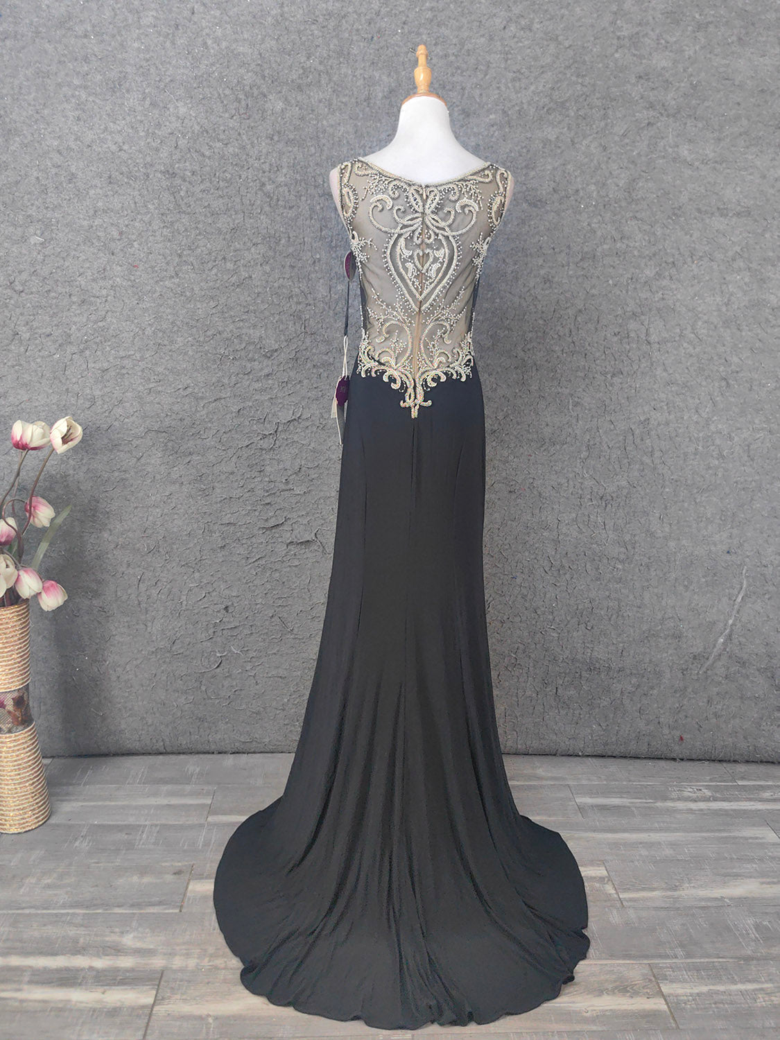 Vintage Black V-Neck Beaded Chiffon Long Formal Prom Dress