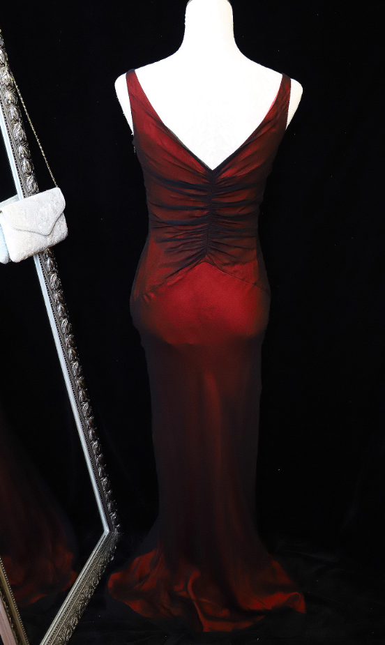 Vintage Bright Burgundy Mermaid V-Neck Ruched Satin Long Formal Prom Dress