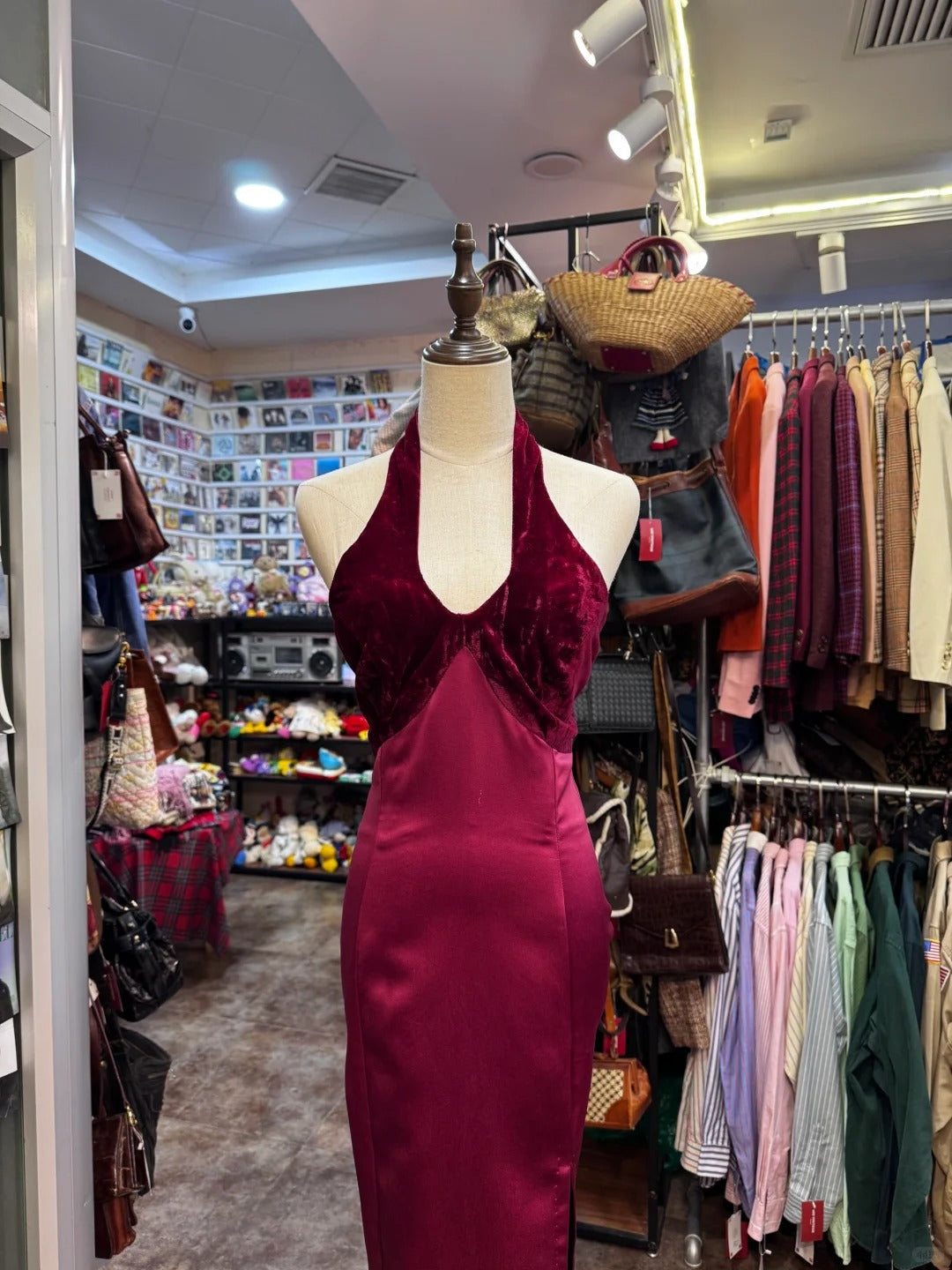 Vintage Burgundy Halter Neck Velvet Satin Long Formal Prom Dress