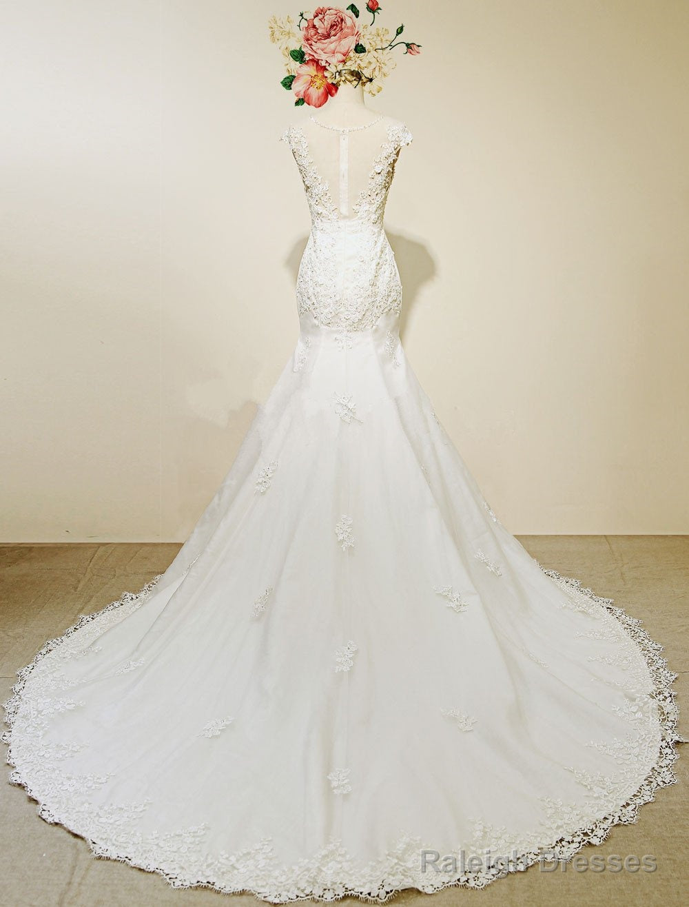 Vintage Cap Sleeves Lace Mermaid Wedding Dress