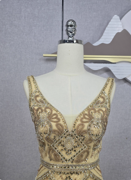 Vintage Champagne Gold Mermaid V-Neck Beaded Embroidered Tulle Long Formal Prom Dress Secondary image