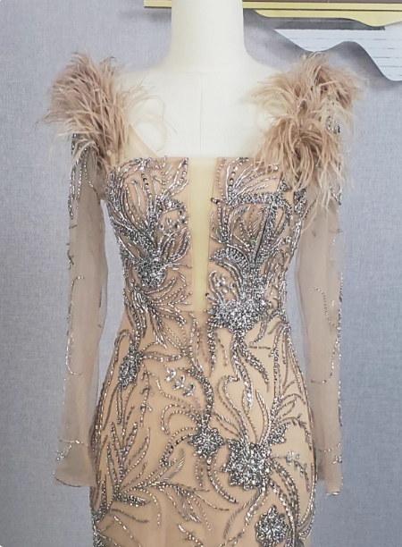 Vintage Champagne Mermaid Long Sleeve Square Neck Feather Beaded Tulle Long Formal Prom Dress Secondary image