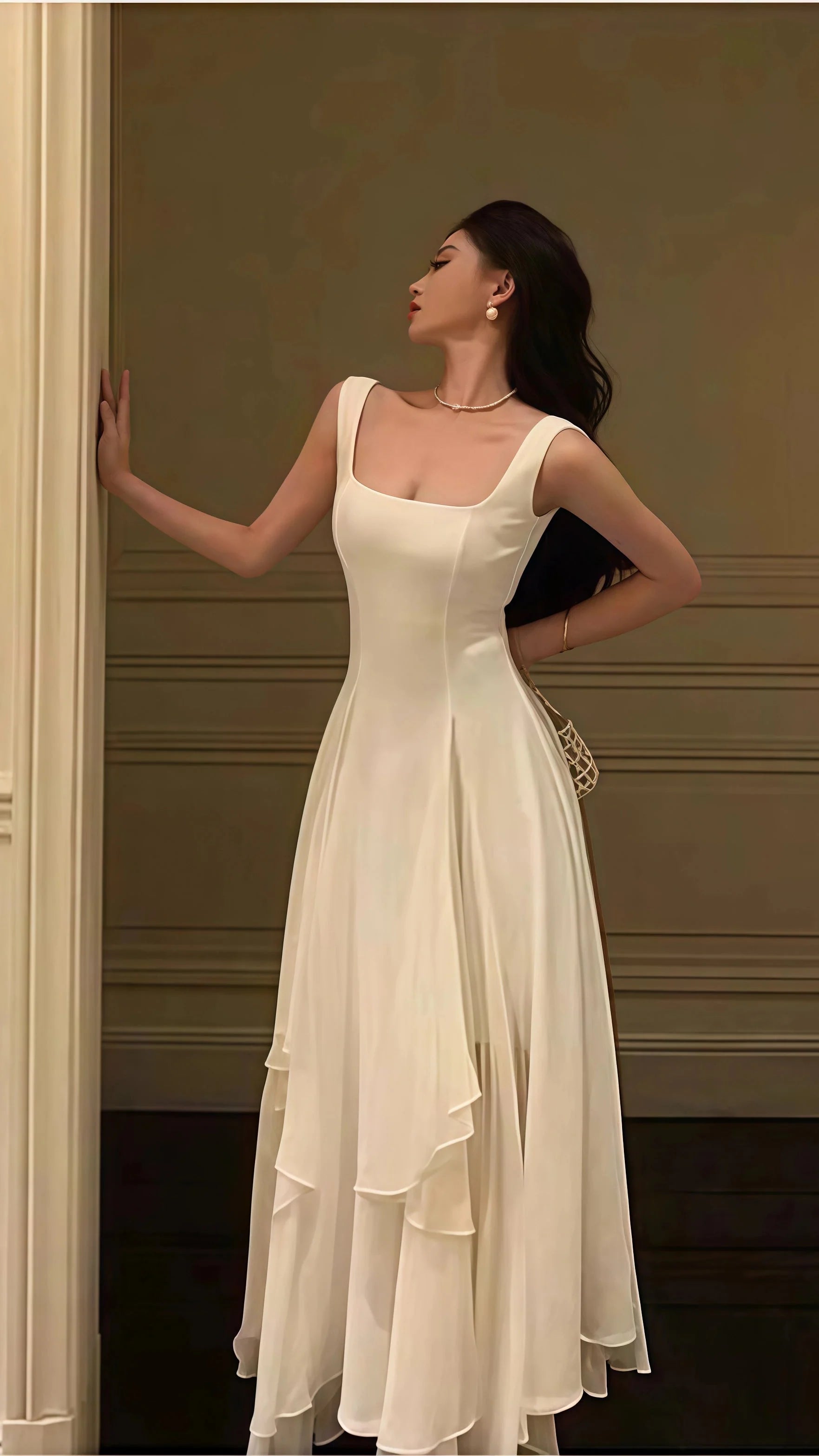 Vintage & Classic Ivory Chiffon Prom Dress