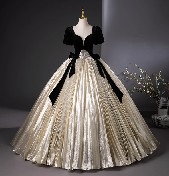 Vintage Court Black & Gold Color Block Bowknot Puff Sleeve Velvet Satin Ball Gown Prom Dress Sweet 16 Dress Main image