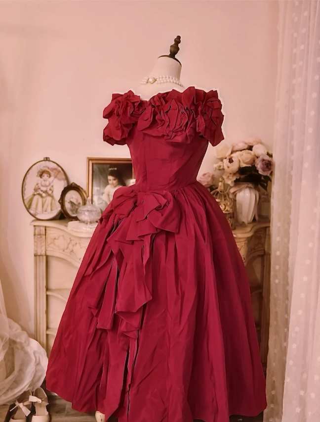 Vintage Court Red Bow Off-The-Shoulder Satin Ball Gown Prom Dress Main image