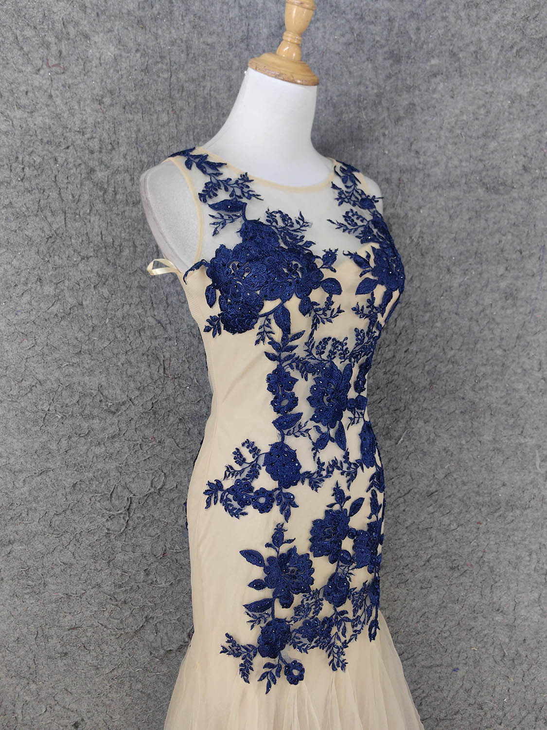 Vintage Cream Navy Mermaid Crew Neck Sleeveless Embroidered Tulle Long Formal Prom Dress