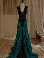 Vintage Dark Green A-Line V-Neck Bow Beaded Chiffon Long Formal Prom Dress