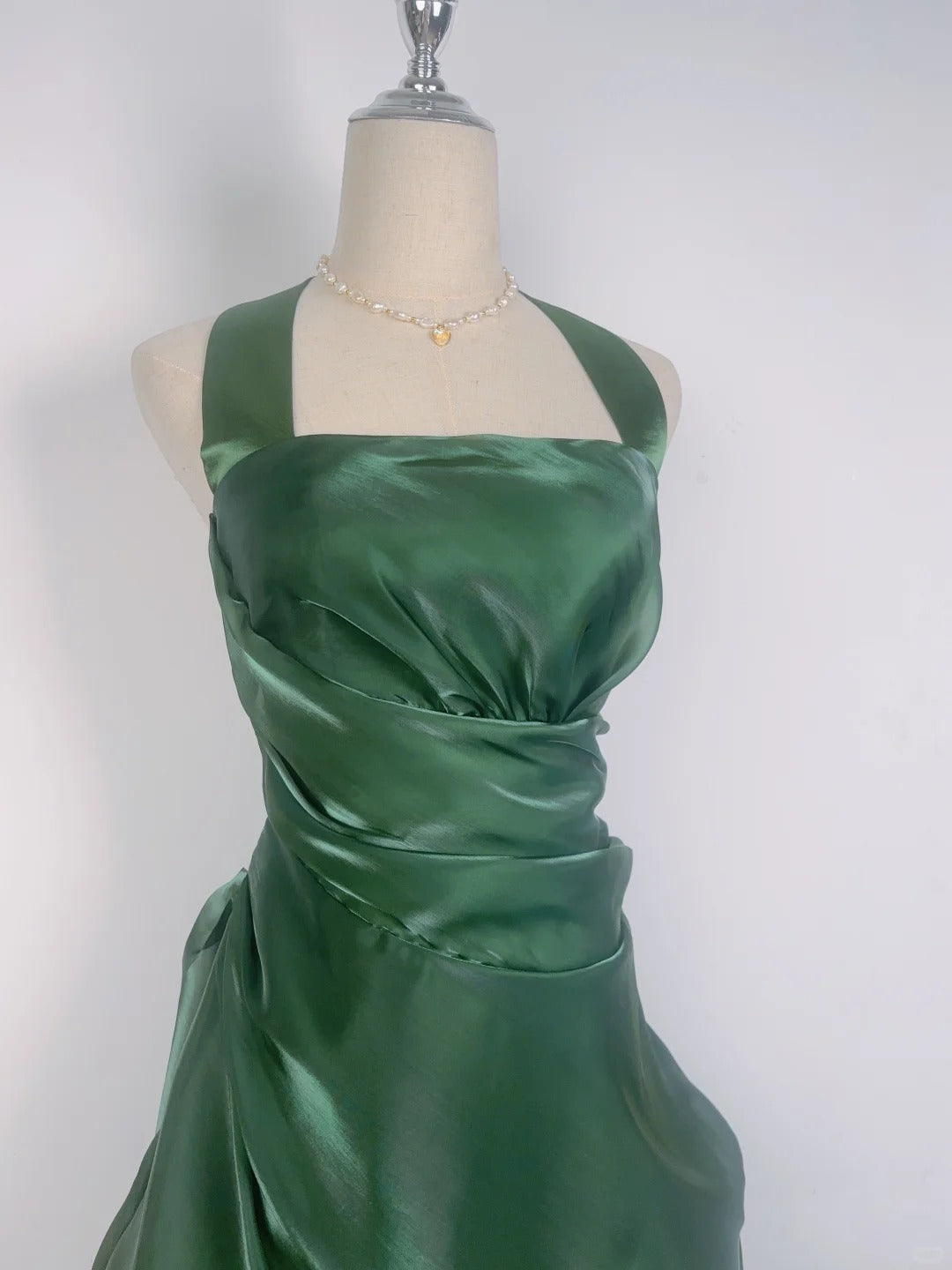 Vintage Dark Green Halter Neck Floral Mini Homecoming Dresses