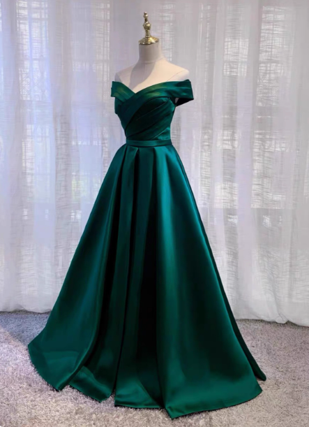 Vintage Emerald Green A-Line Off-The-Shoulder Satin Long Formal Prom Dress