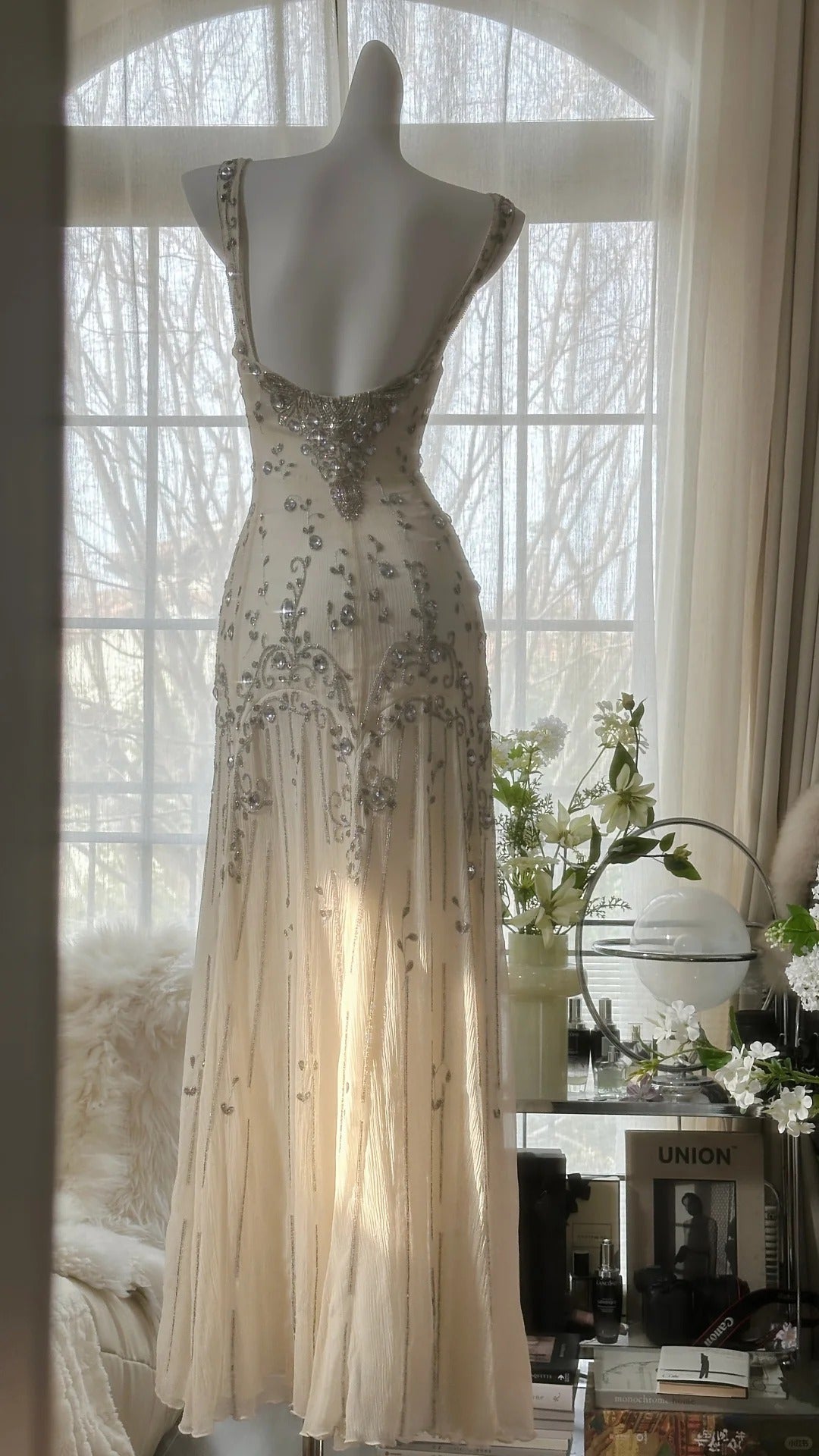 Vintage Prom Dress Light Champagne Long Sleeveless Prom Gown