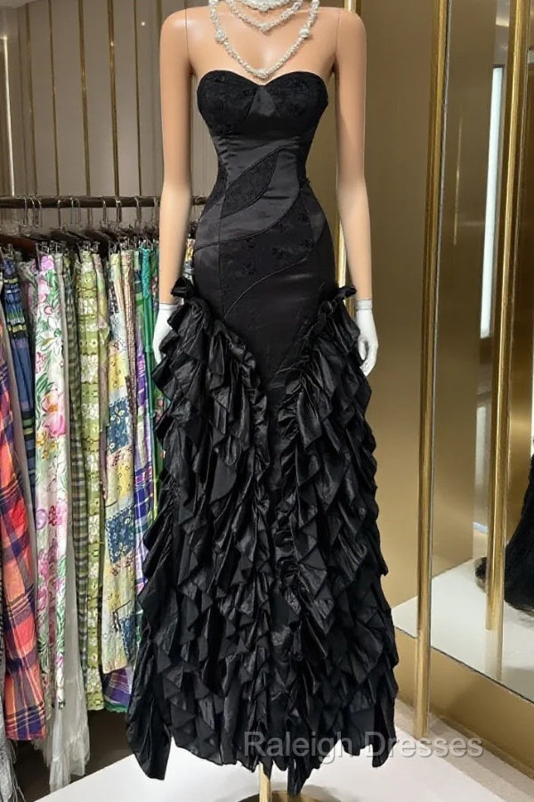 Vintage Fashion Mermaid Sweetheart Black Floor Length Prom Dresses Main image
