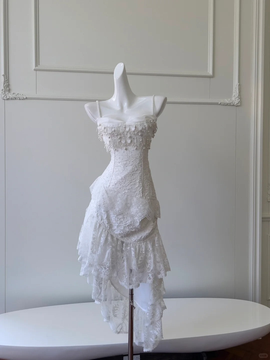 Vintage Gorgeous White Irregular Strap Pearl Lace Formal Prom Dress Bridesmaid Dress Secondary image