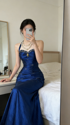Vintage Halter Sheath Prom Dress Long Beaded Satin Blue Prom Dress Sleeveless Birthday Dress