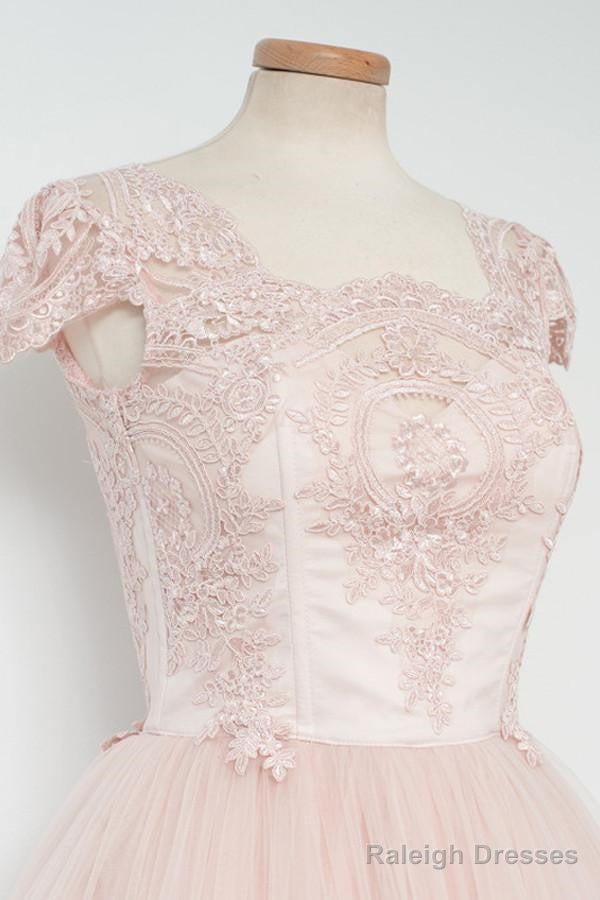 Vintage Knee-Length A-Line Pearl Pink Homecoming Dresses With Lace Secondary image