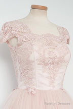 Vintage Knee-Length A-Line Pearl Pink Homecoming Dresses With Lace