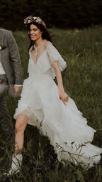 Vintage Lace Ruffle Prom Dresses White Wedding Dress With Slit