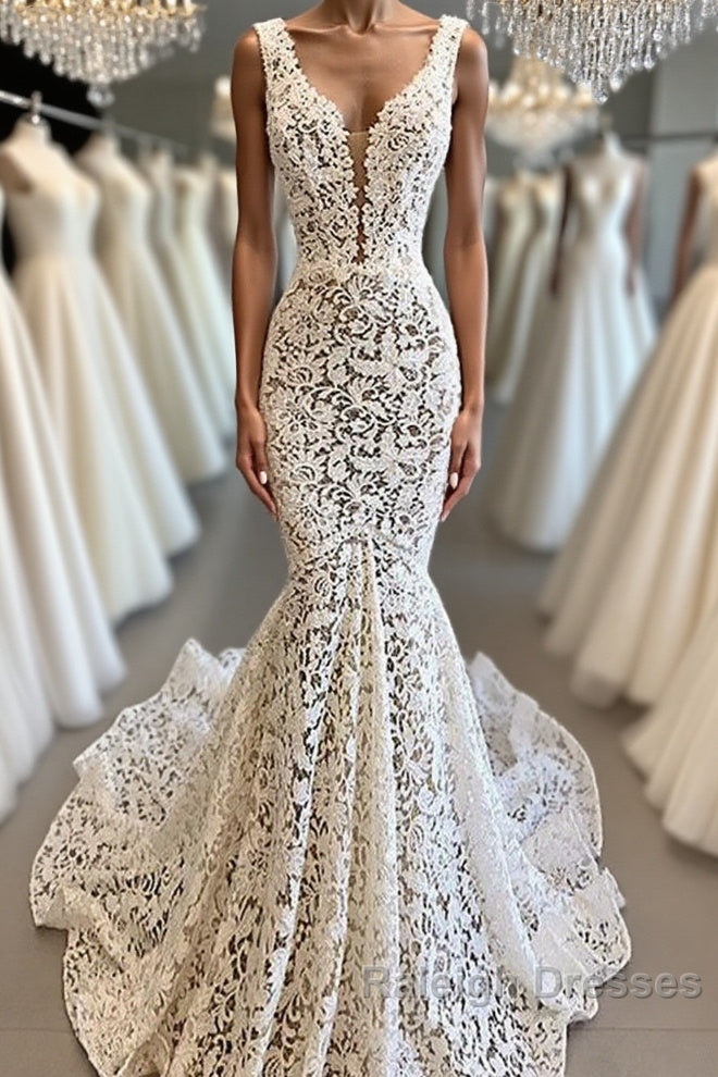 Vintage Long Mermaid V Neck Lace Backless Wedding Dress Main image