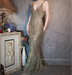 Vintage Luxury Green Mermaid Deep V-Neck Beaded Embroidered Chiffon Long Formal Prom Dress