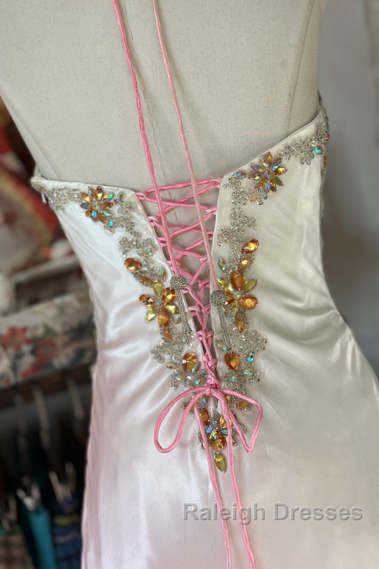 Vintage Mermaid Halter Sleeveless Long Ombre Pink Prom Dresses