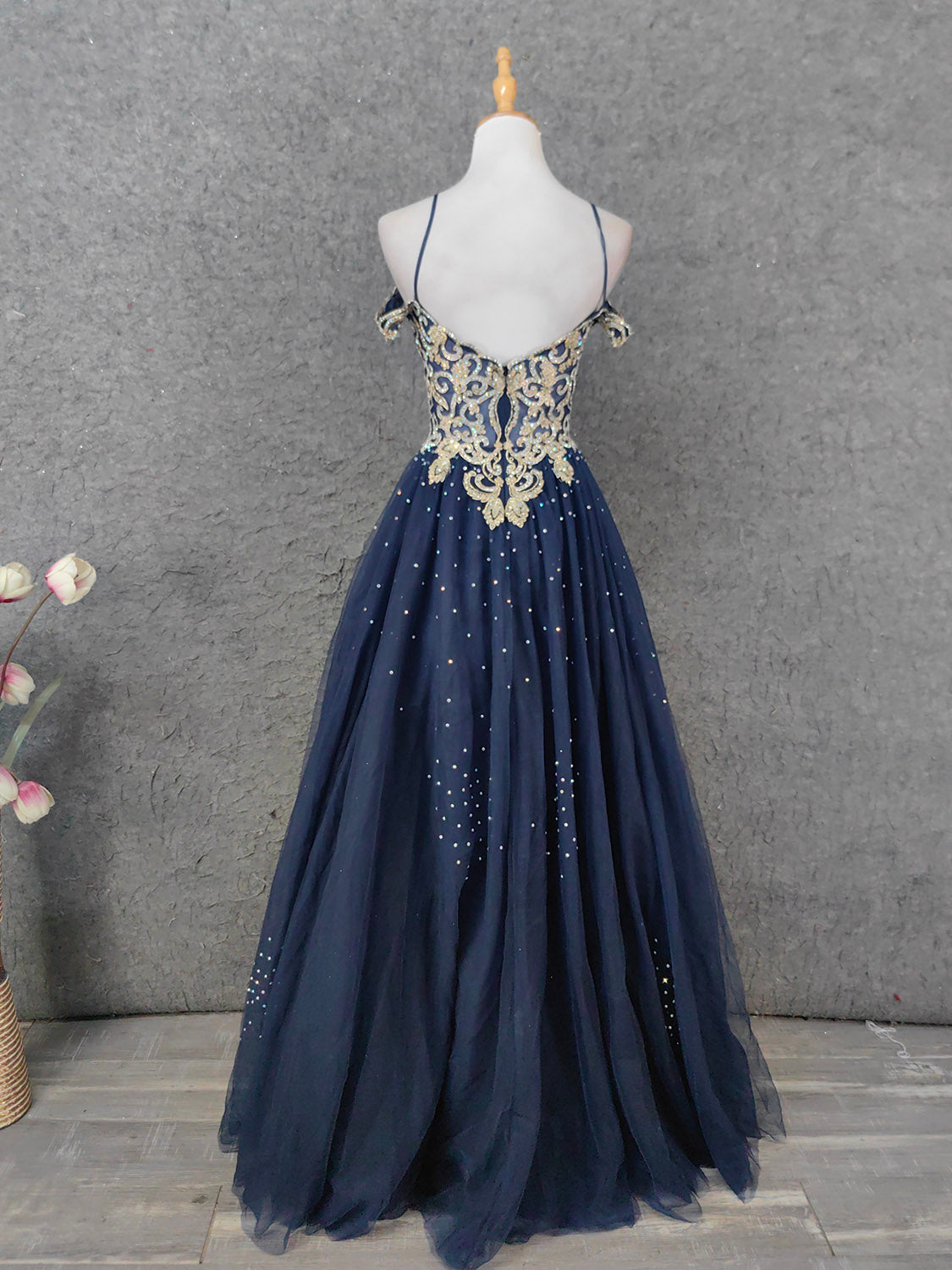 Vintage Navy Blue Off-Shoulder Gold Embroidered Rhinestone Tulle Long Formal Prom Dress