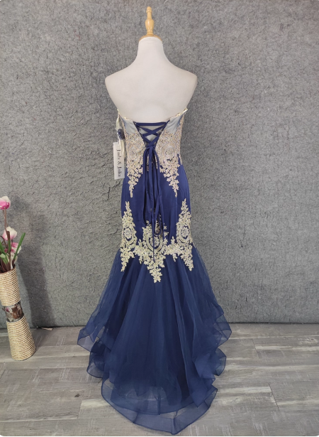 Vintage Navy Blue Sweetheart Neck Lace Rhinestone-Embellished Tulle Long Formal Prom Dress