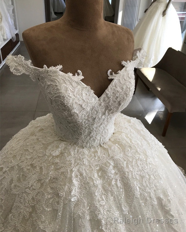 Vintage Pearl Beaded Tulle BallGowns Wedding Dress Lace Edge Secondary image