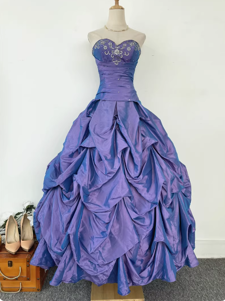Vintage Princess Purple-Blue Sweetheart Neck Satin Ruched Long Ball Gown Prom Dress