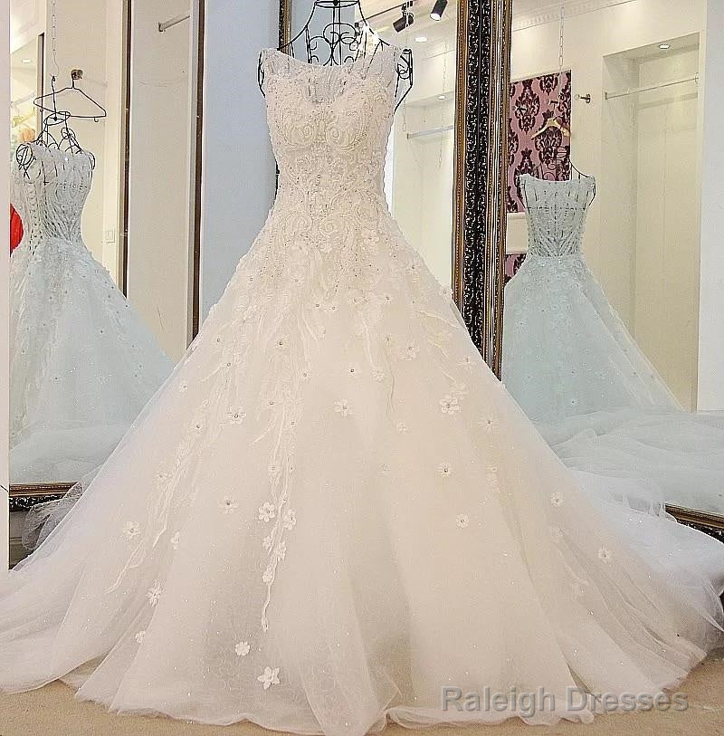 Vintage Scoop Neck Pearl And Crystal Beaded Ball Gown Wedding Dress