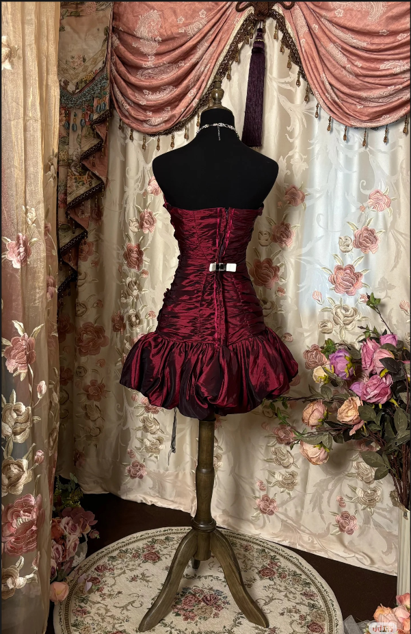 Vintage Sheath Strapless Burgundy Mini Dress Homecoming Dresses 16Th Birthday Dress Secondary image