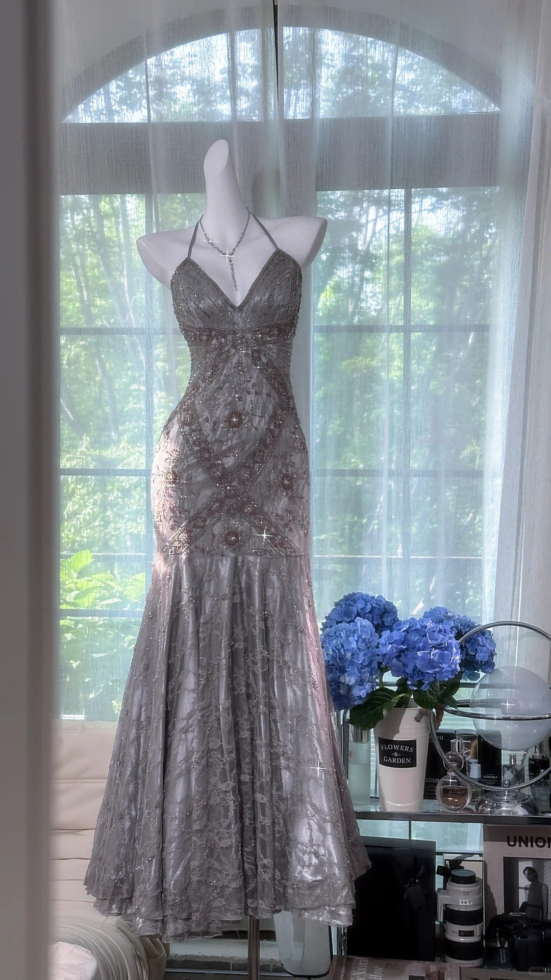 Vintage Silver-Grey Mermaid Backless Beaded Lace Long Formal Prom Dress Secondary image