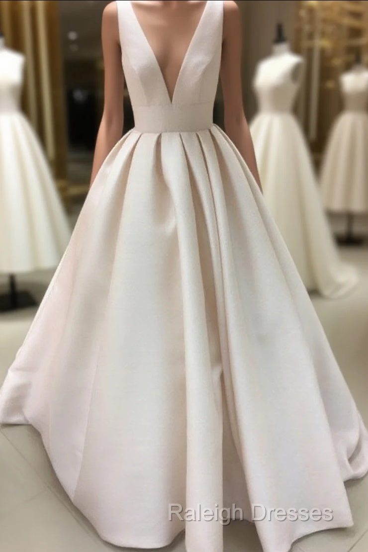 Vintage Style V-Neck Satin Wedding Dress Ball Gown Main image