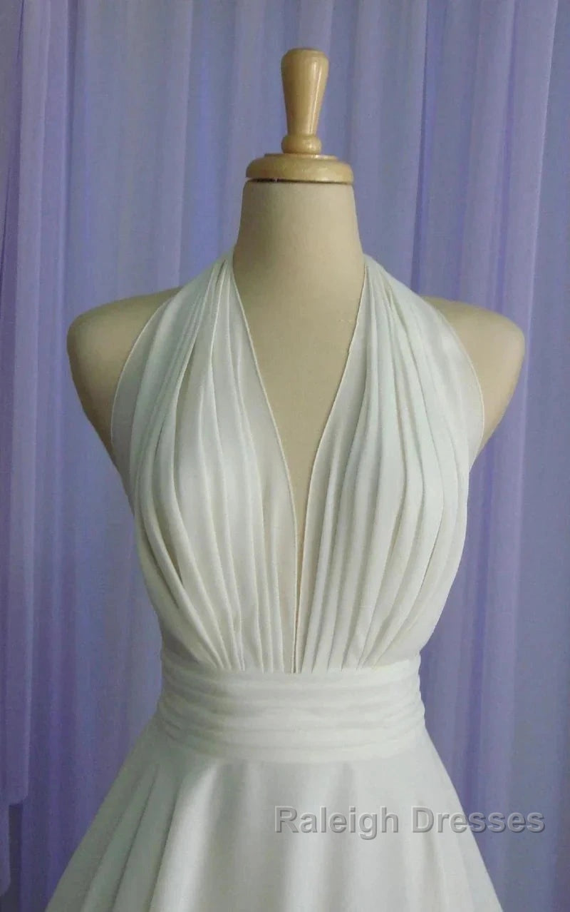 Vintage Tea-Length Chiffon Wedding Dresses With Halter Neck And Bow