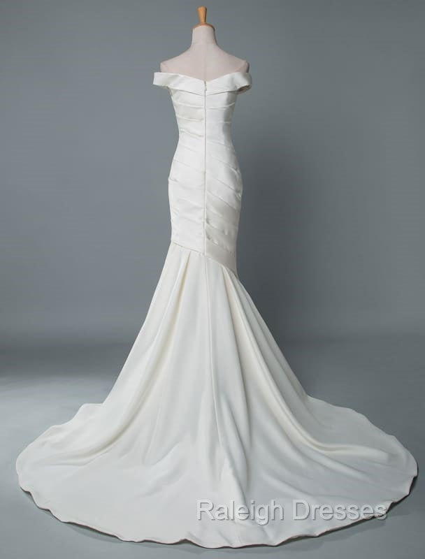 Vintage Wedding Dress Mermaid Off The Shoulder Sleeveless Pleated Satin Fabric With Train Traditional Dresses For Bride Secondary image