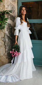 Vintage White Lace Wedding Gowns Ruffle Bridal Dress