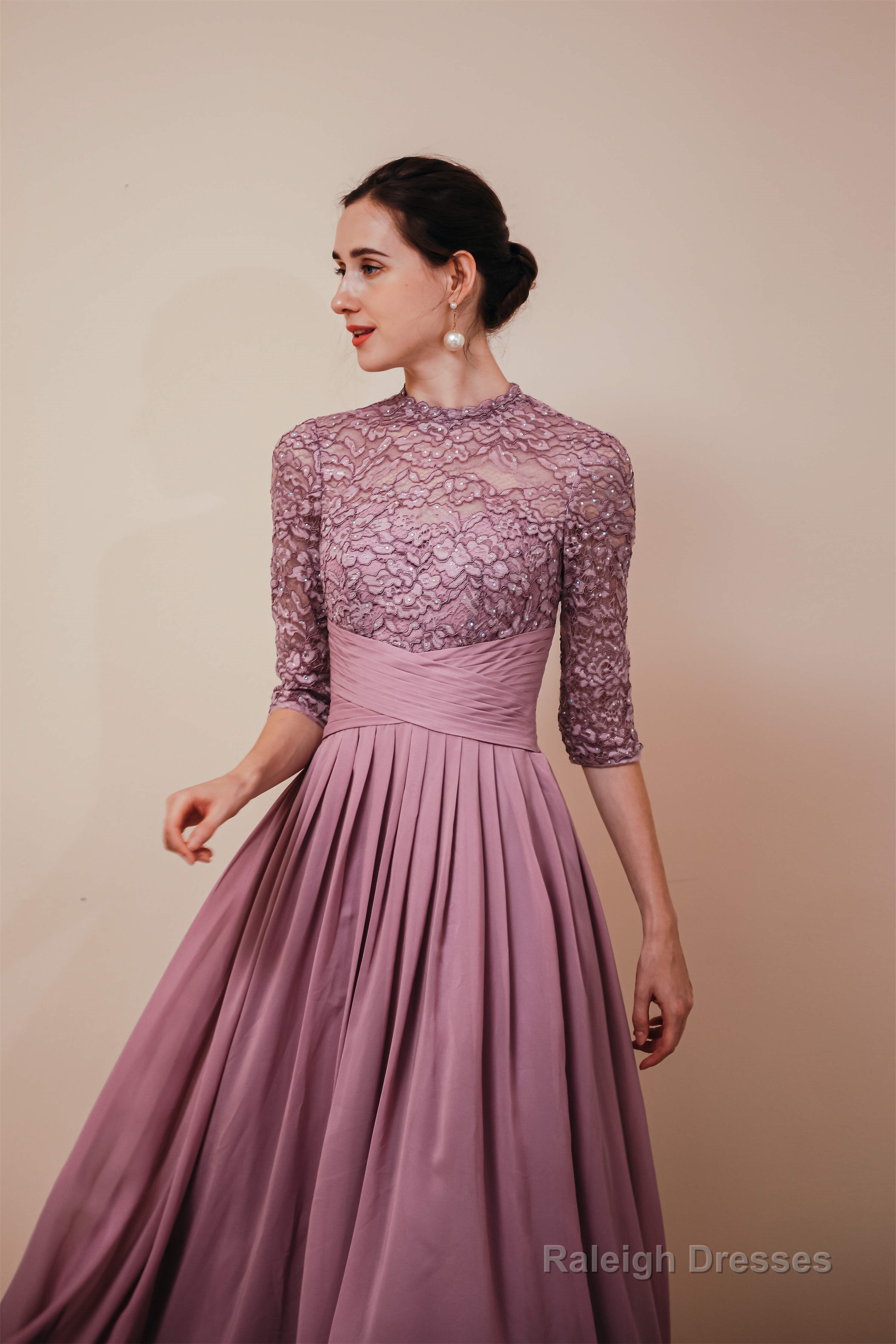 Lace Chiffon Long Zipper Back Mother of the Bride Dresses With Sleeves