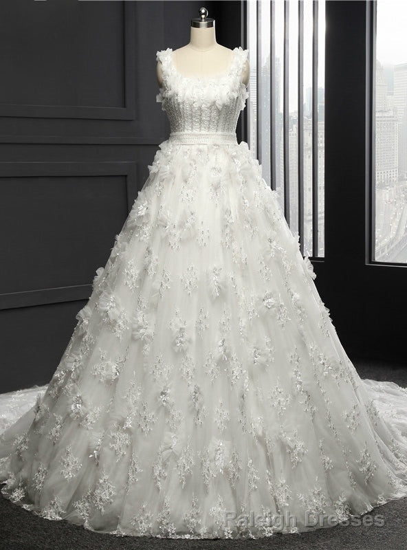 Wedding Dress Chapel Train Tulle With Lace Appliques Ball Gowns