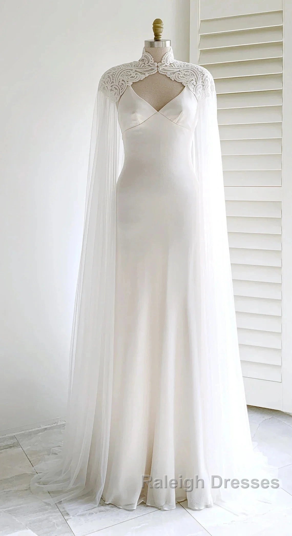 Weitese Dress Prom Dress Stores White Bridal Long Tulle Cape Sleeves With Embroidered Lace Appliques Long Wedding Dress Party Dress Formal Wear Dresses