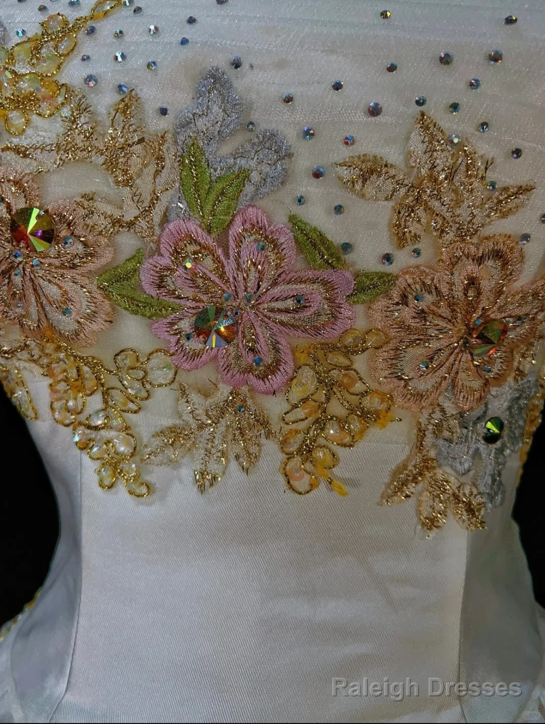 White A-Line Strapless Satin Sequins Long Prom Dress Embroidered Applique Wedding Dress