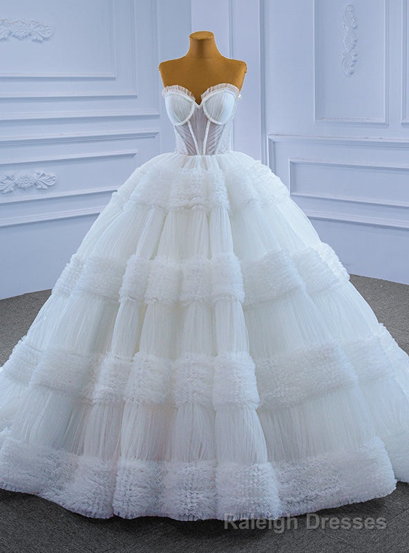 White Ball Gown Tulle Pleats Sweetheart Beading Wedding Dress Main image