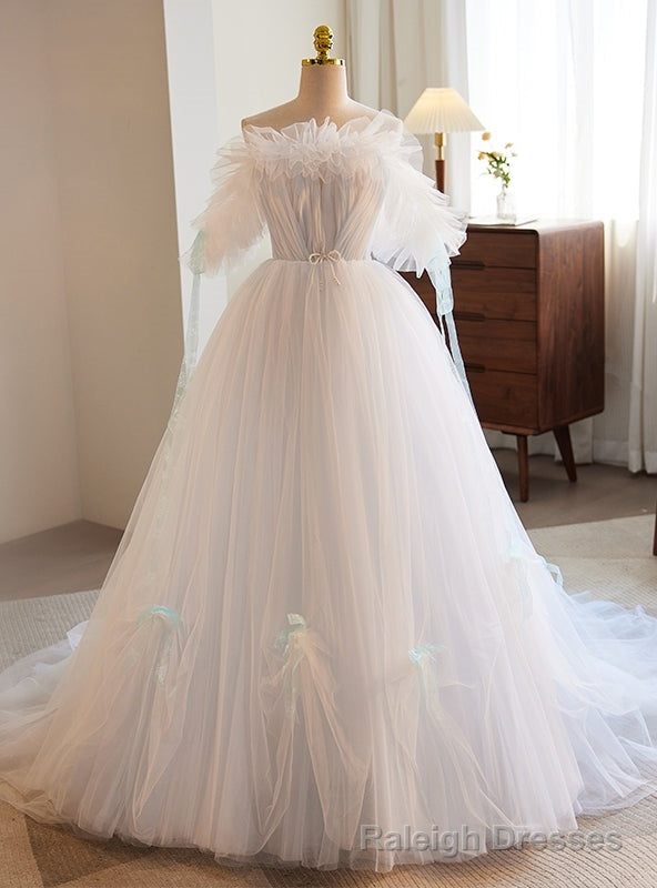 White Ball Gown Tulle Strapless Pleats Wedding Dress Main image