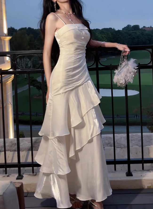 Vintage-Inspired Birthday Prom Dress Under $160 White Ruffled Layered Fairytale Graduation Prom Dress