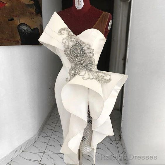 White Evening Dresses Short Lace Applique Beaded Mermaid Modest Evening Gown Homecoming Dress Main image