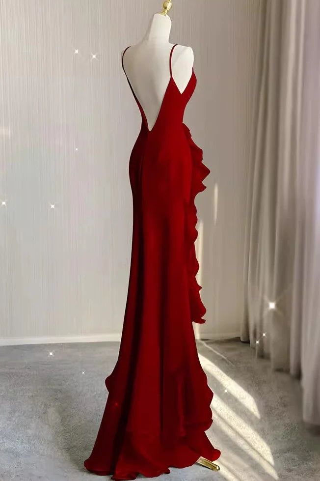 White Sheath Halter Backless Wedding Dresses