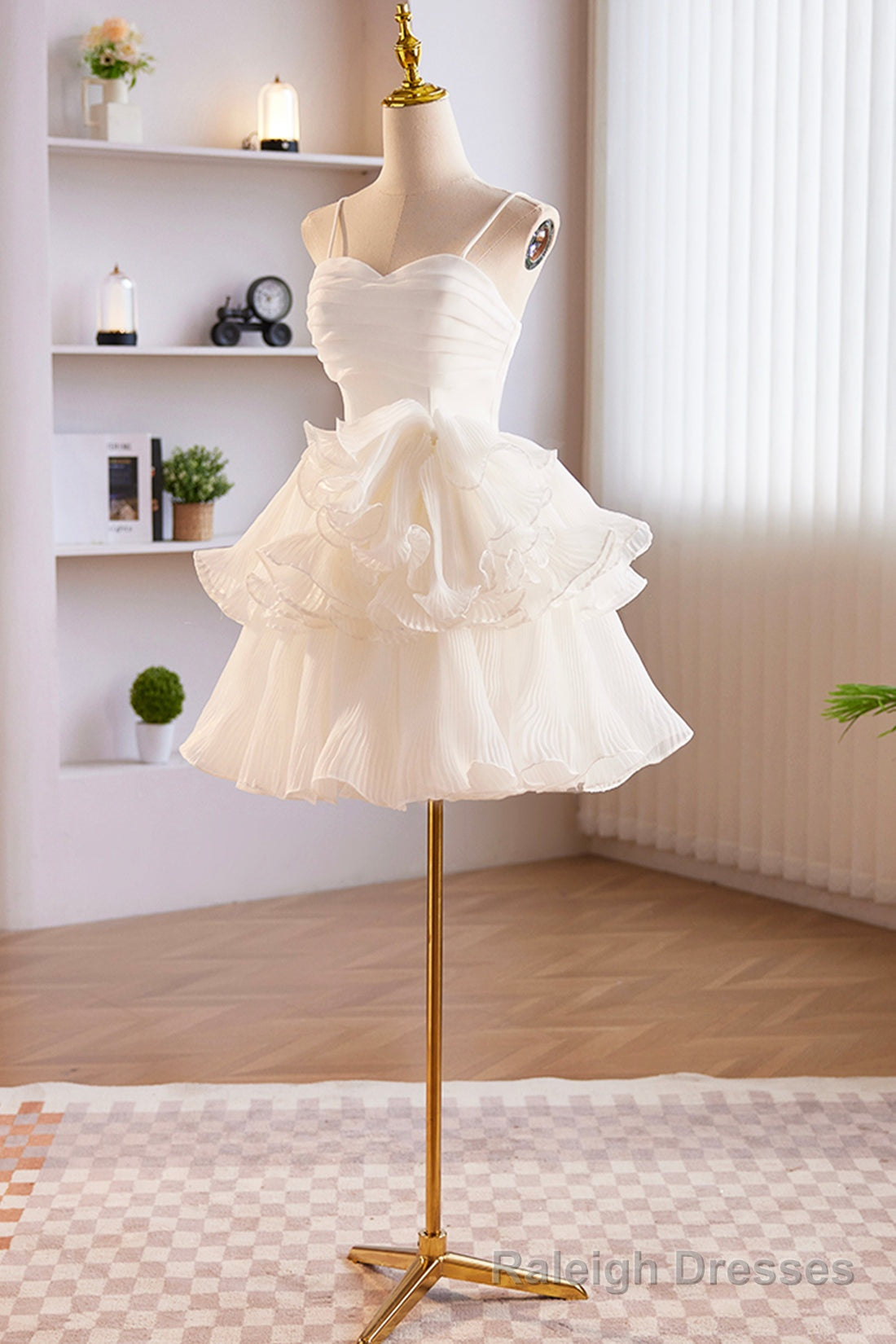 White Spaghetti Strap Tulle Short Prom Dress, White A Line Homecoming Dress