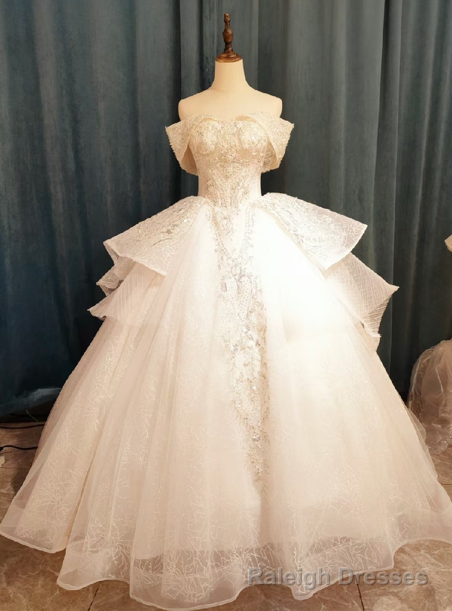 White Tulle Appliques Pearls Wedding Dress Main image