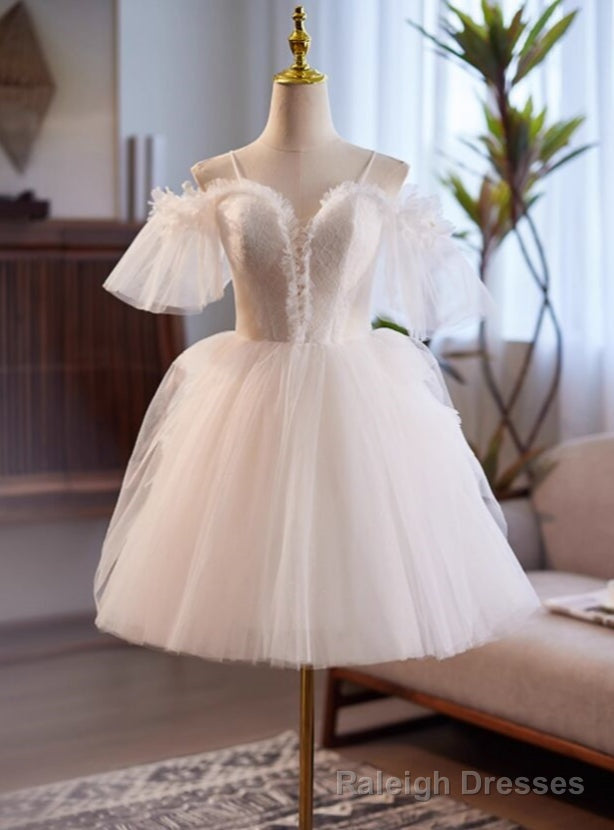 White Tulle Lace Spaghetti Straps Wedding Dresses Main image